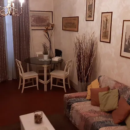 Romana Apartment